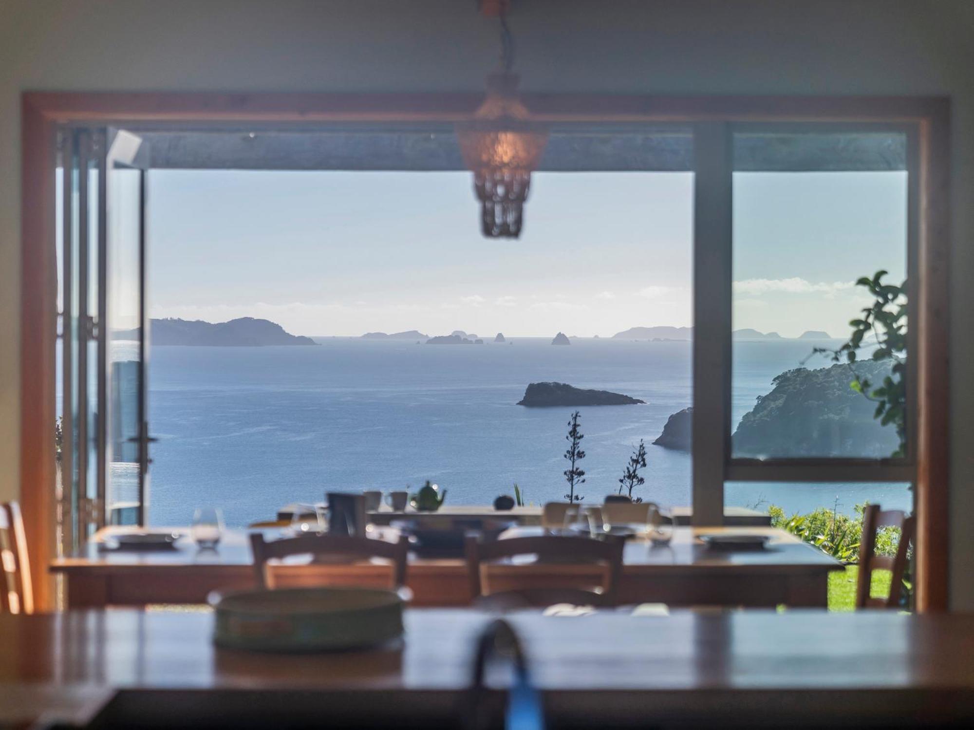 The Grandstand - Hahei Holiday Home エクステリア 写真