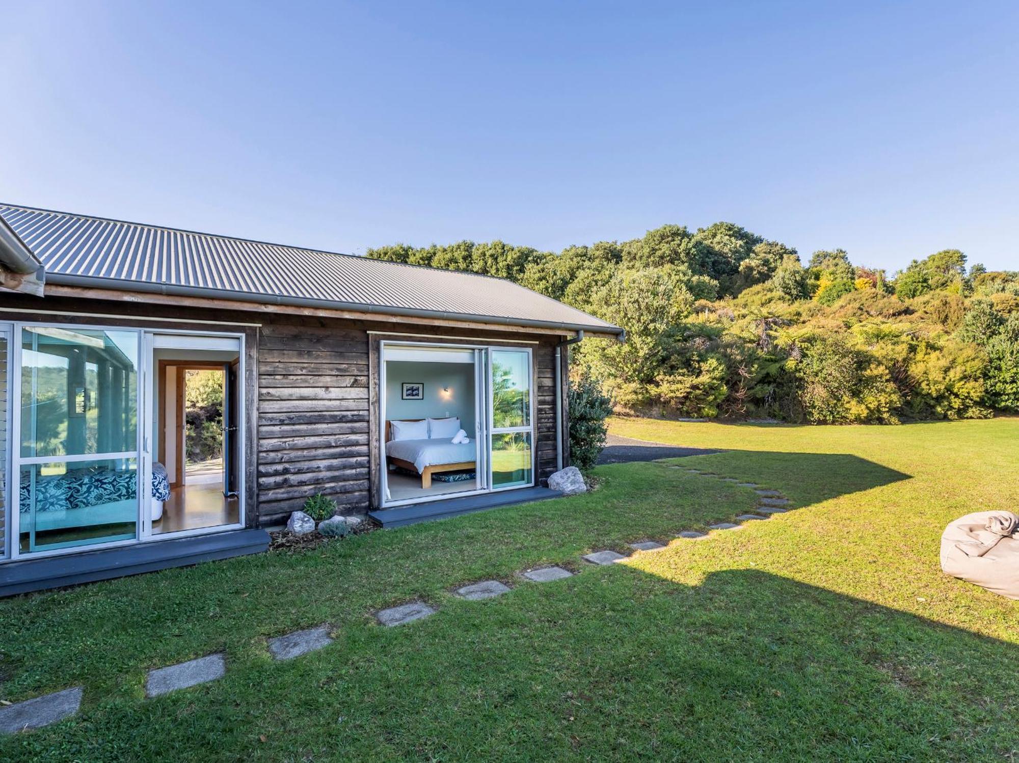 The Grandstand - Hahei Holiday Home エクステリア 写真